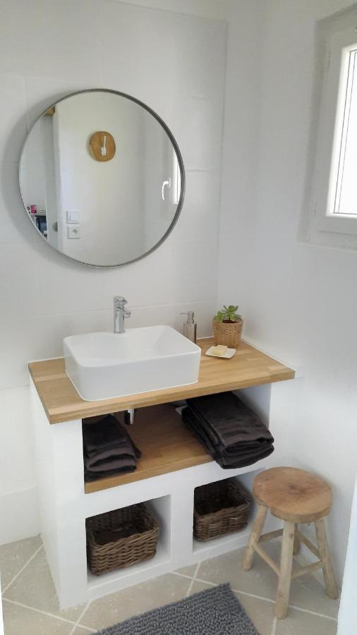 Les Bois Flottes . De La Verne Accommodatie bij particulieren
