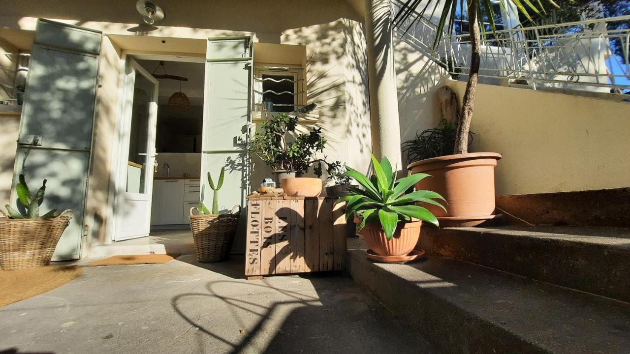 Homestay Les Bois Flottes . De La Verne