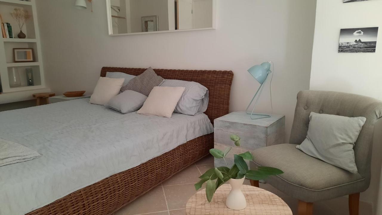 Homestay Les Bois Flottes . De La Verne *